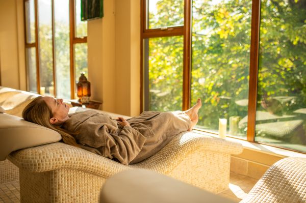 Spa Anja Relax room SM side wind land