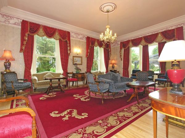 meetings-garden-lounge