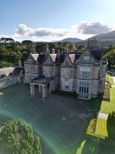 Muckross House, Killarney, Killarney National Park, Co Kerry_master