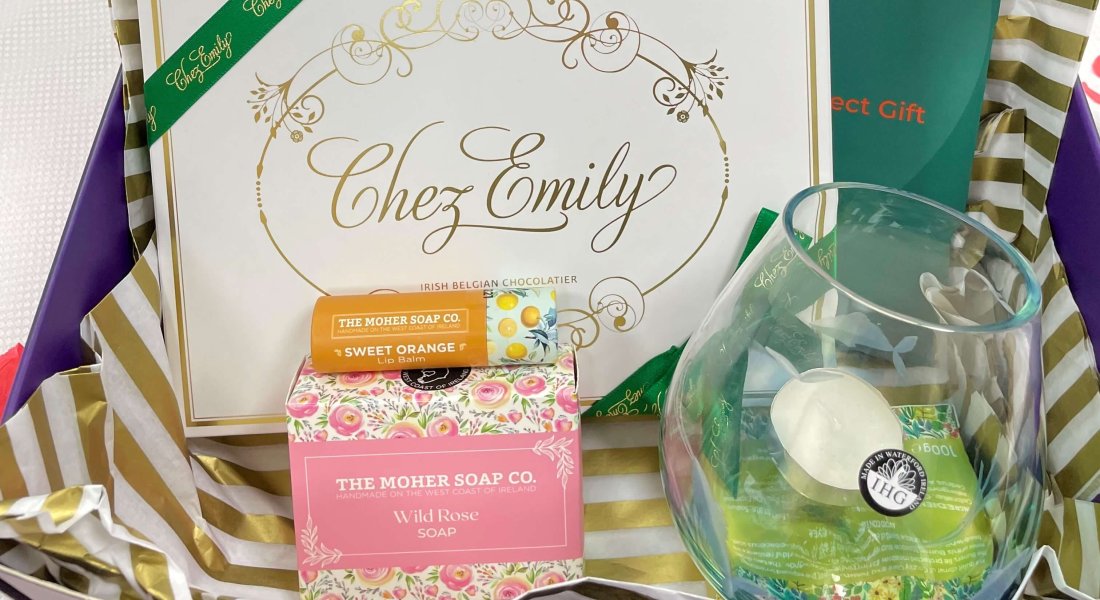 Valentines Gift Box & €300 Voucher