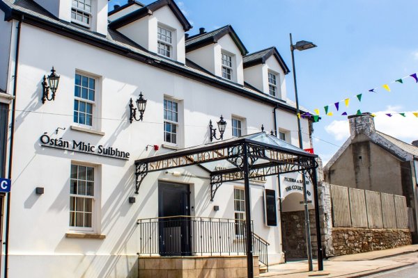 Sweeneys Hotel